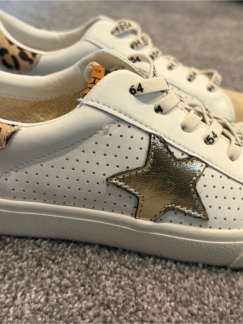 Vintage Havana White Sneakers with Gold Star Accent